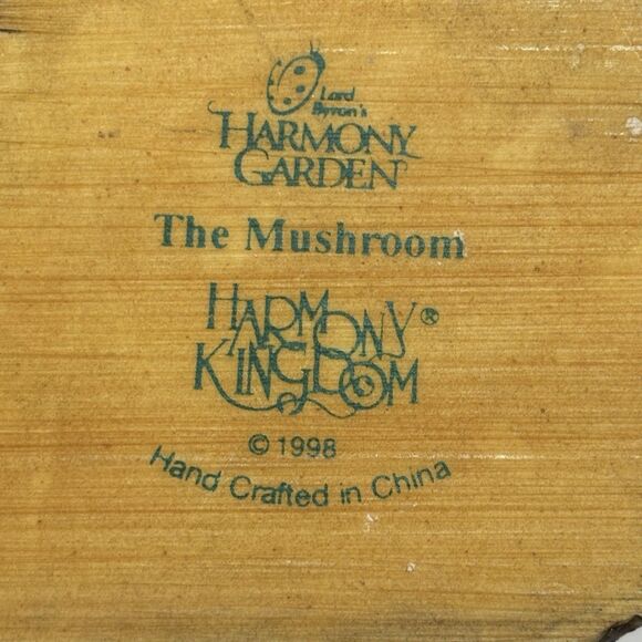 Harmony Garden Mushroom Royal Watch  1998 vintage figurine Lord Byron - Picture 14 of 14